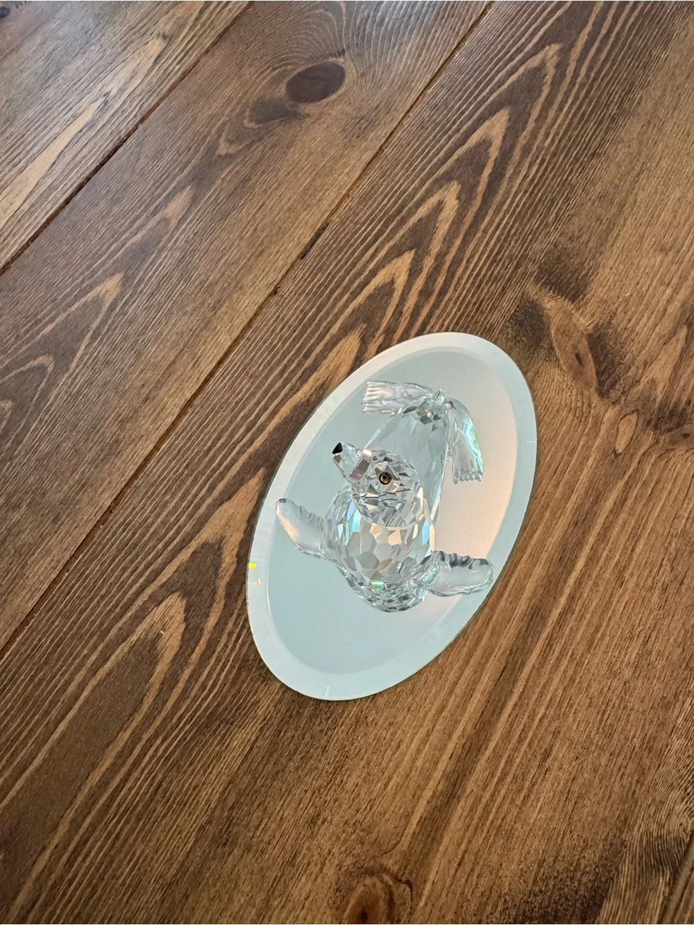 SWAROVSKI MOTHER SEA LION